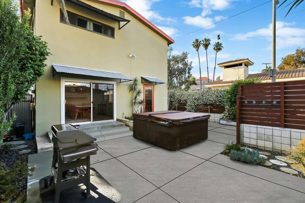 Beach Villa * Hot Tub * Steps To Beach Long Beach Exterior photo